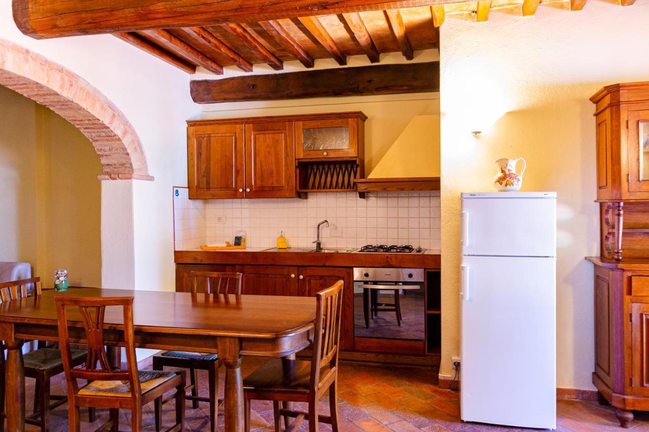 Podere Mezzastrada - Place Of Charme Fiano  エクステリア 写真